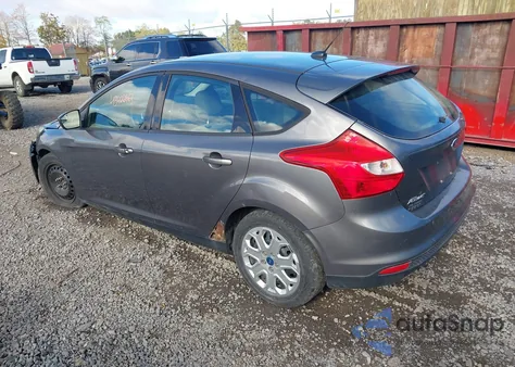 2012 Ford Focus Se z USA, uszkodzony, nr VIN 1FAHP3K26CL220850